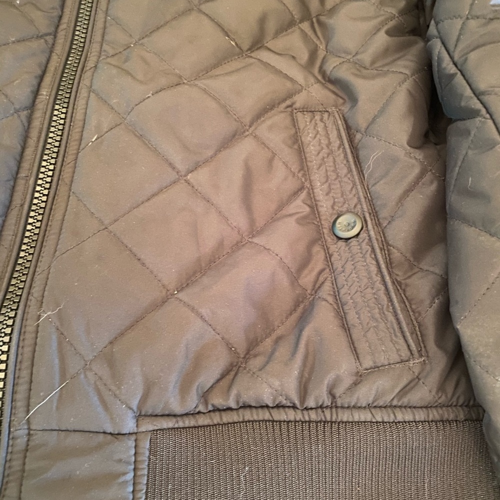 TH Quilted Jacket - Picture 6 of 7